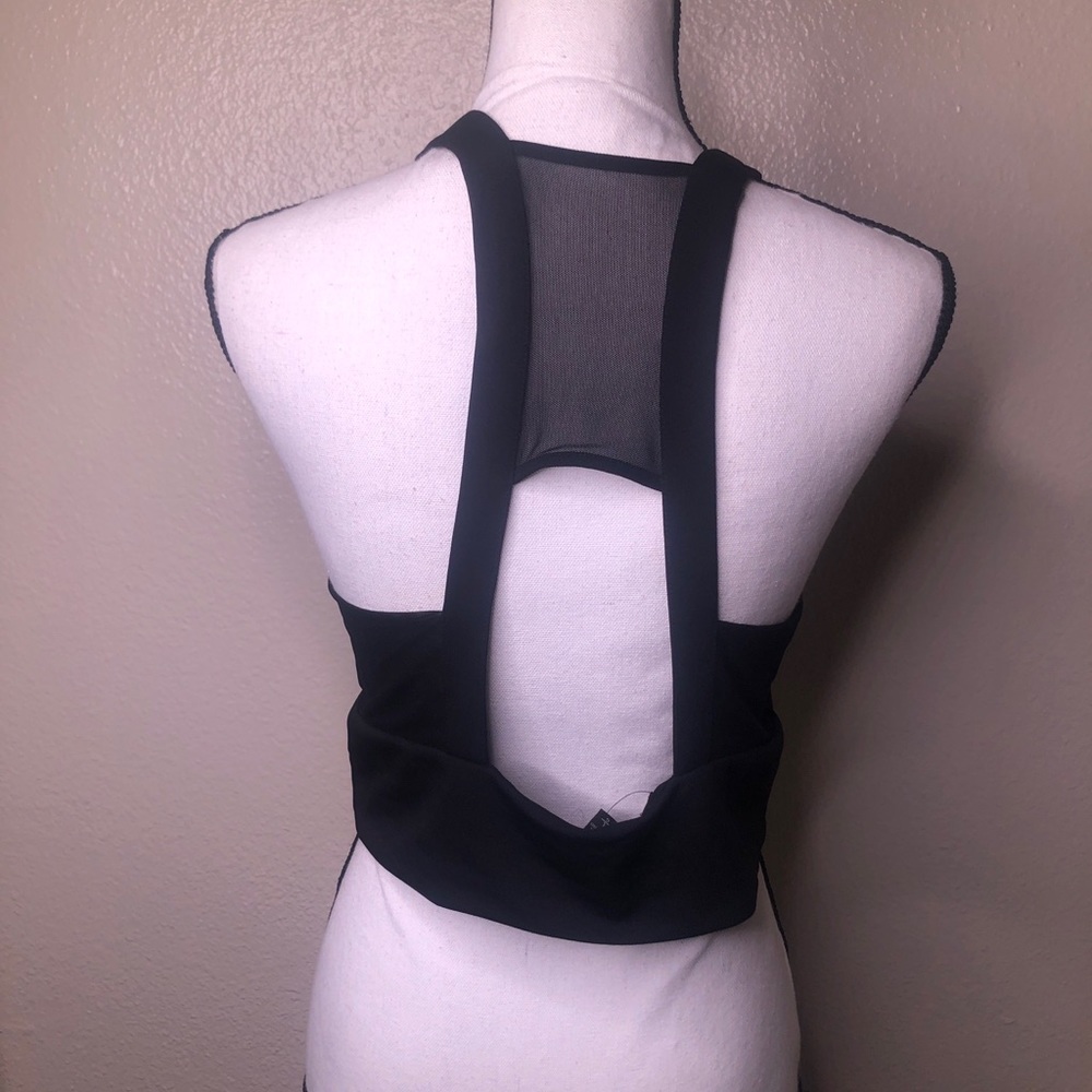 Express Cutaway Mesh Cropped Tank Top